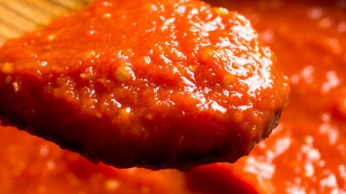 how to thicken tomato sauce
