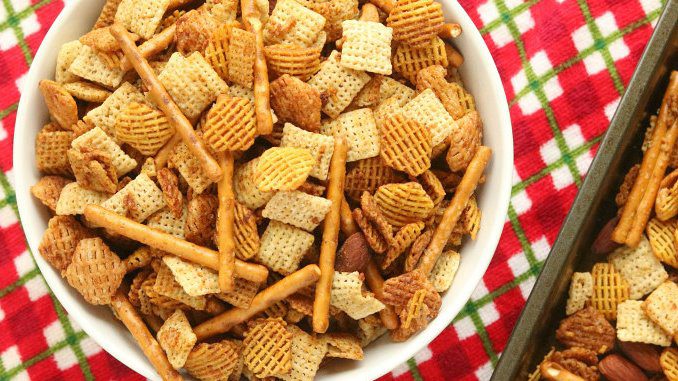 substitute for onion powder in chex mix