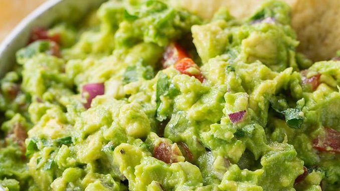 what to do with leftover guacamole