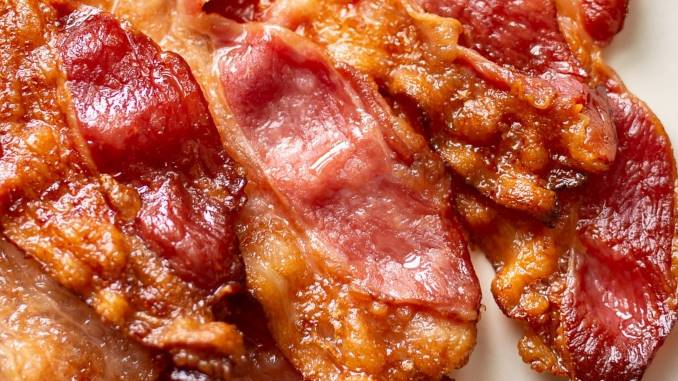 what to do with leftover bacon