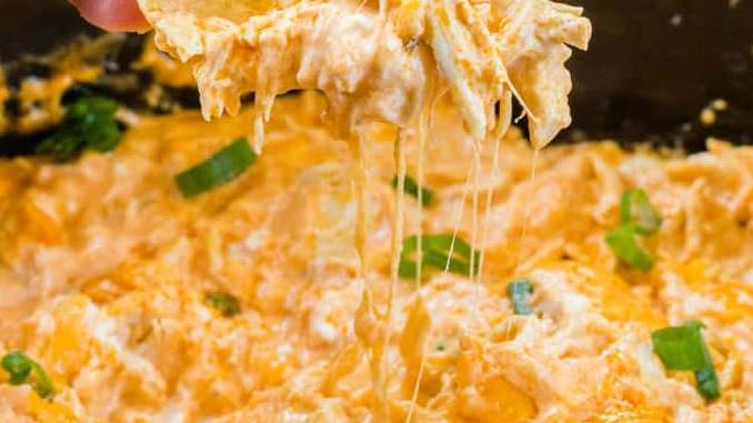 what to do with leftover buffalo chicken dip