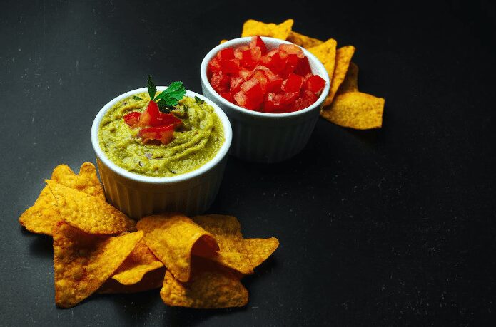 best popular Mexican foods - Guacamole