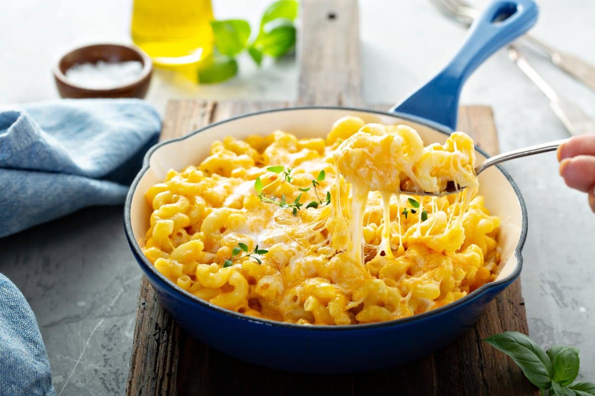 20 Delicious Milk Alternatives for Creamy Mac and Cheese